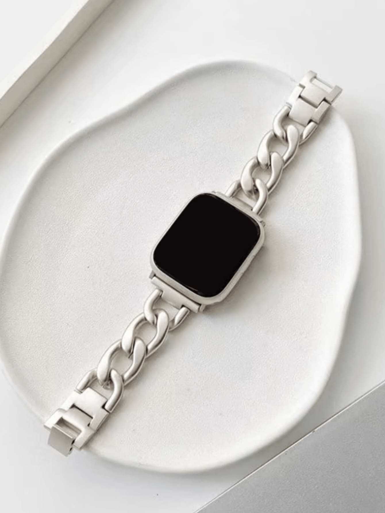 1pc cinturino per orologio int - Smartwatch Stylish Watches For Women recensione e prezzo